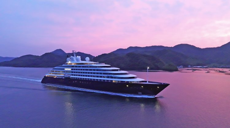 Scenic Eclipse II to Arrive at Gladstone