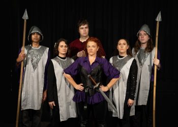 Robin Hood hits the stage!