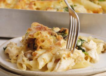 French Onion Chicken Pasta Bake
