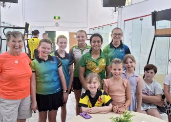 Gladstone Squash Club Hosts Coaching Clinic for Women & Girls 