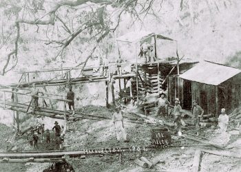 Maxwelton Mine By Betty Laver
