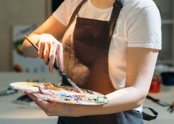 RADF Grants Open for Gladstone Creatives