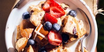 5-Ingredient Hot Cross Bun Cereal Recipe 