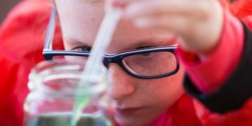 National Science Week With CQU’s STEM Program 